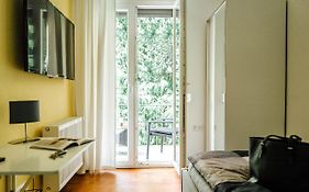 Kleines Zimmer an der TA mit Balkon (Nr.3)
